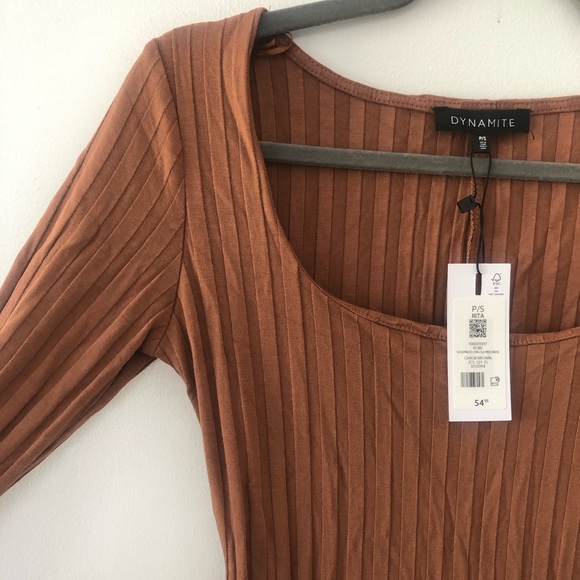 Dynamite Scoopneck Brown Dress - Picture 1 of 4